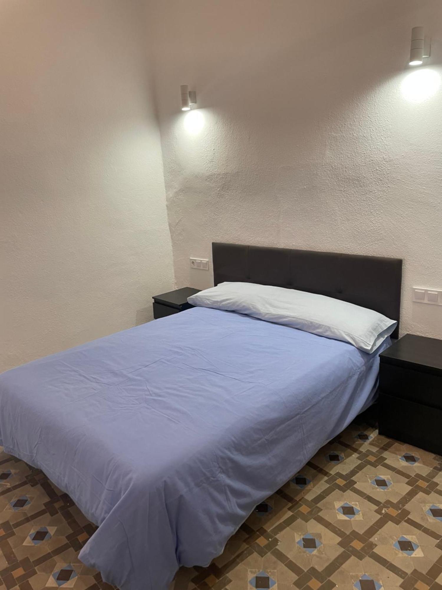 Alojamiento Ricar Apartment Valencia Exterior photo